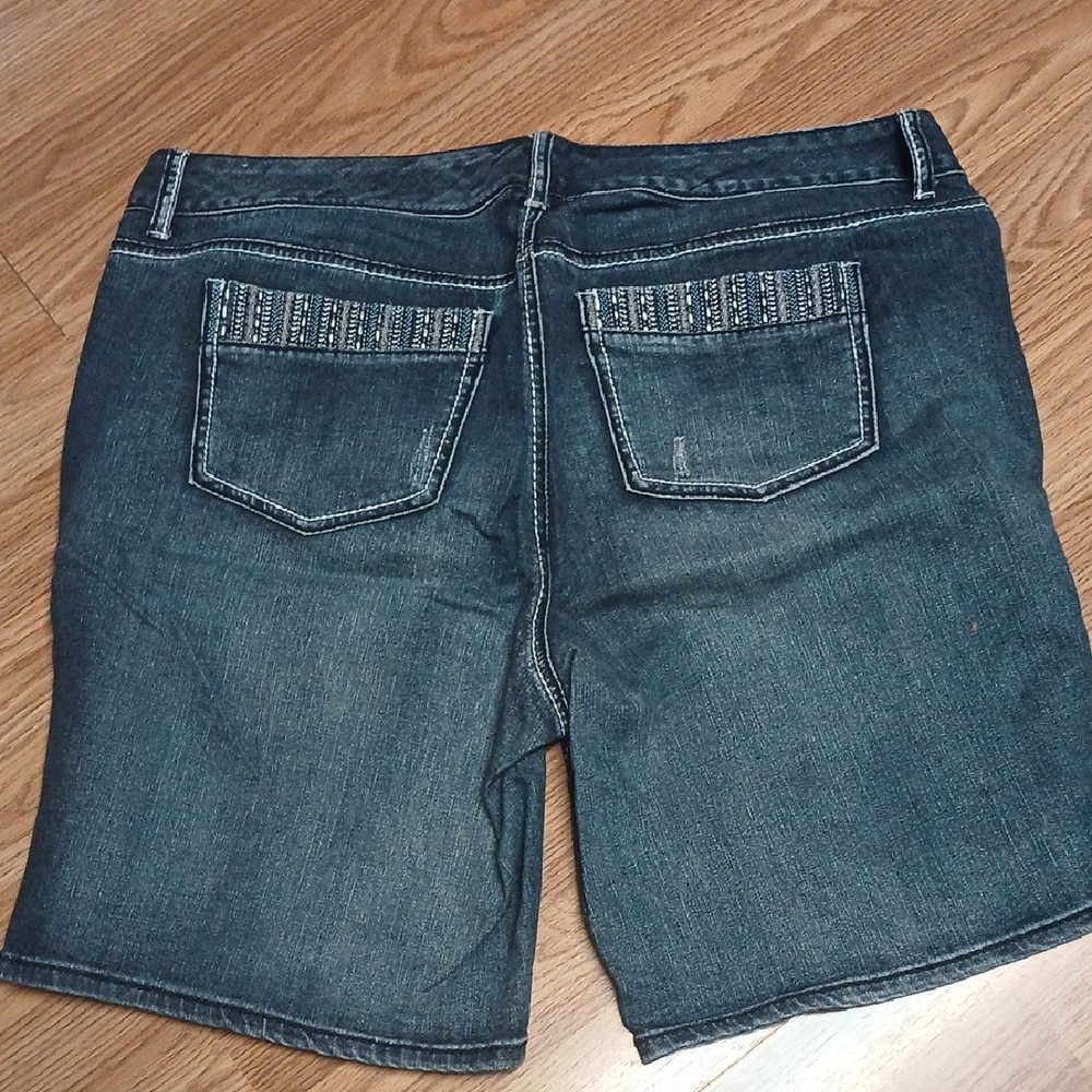 Maurices Dark Blue Women's Jean Shorts 20